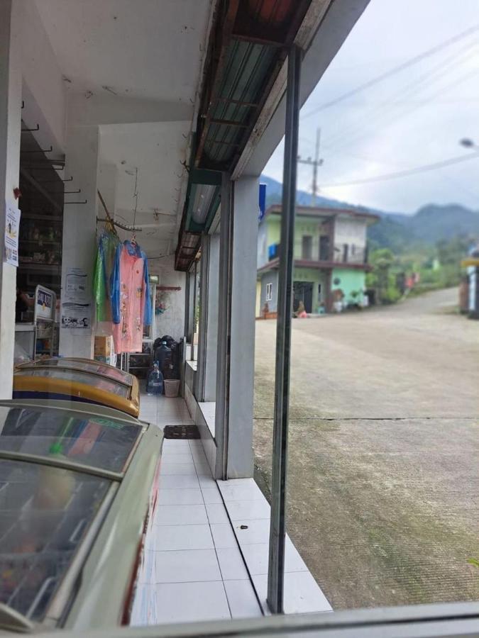 Wisma & Kantin Amanda Mojokerto Ngoại thất bức ảnh