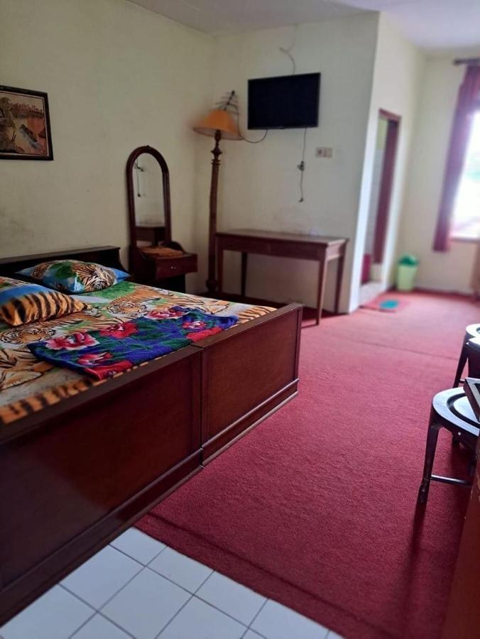 Wisma & Kantin Amanda Mojokerto Ngoại thất bức ảnh