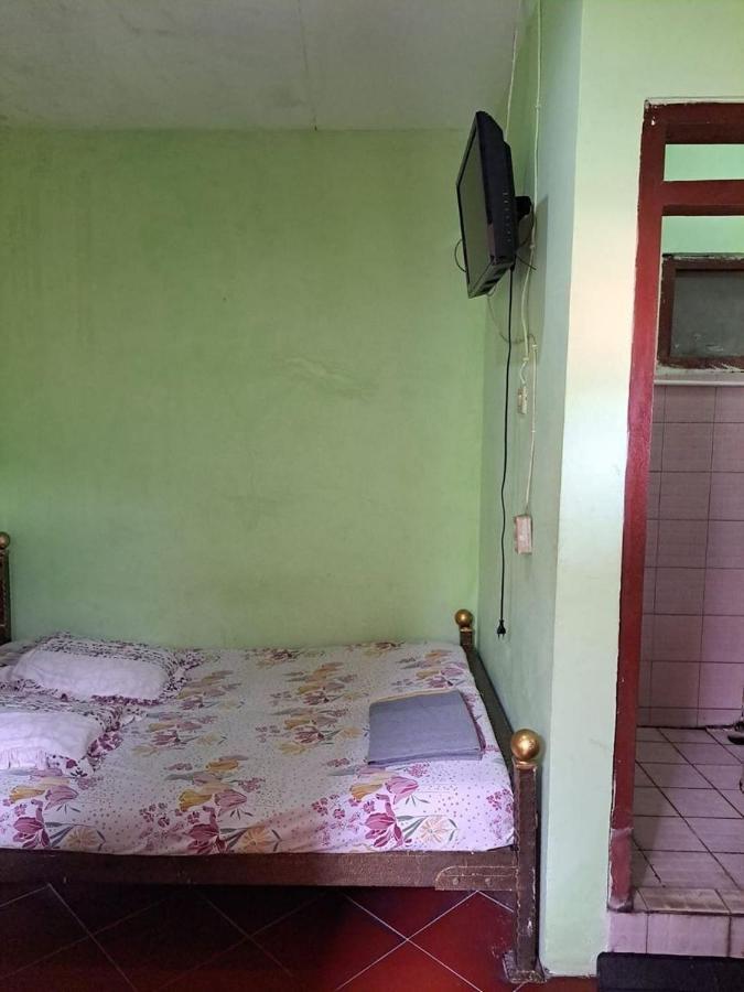 Wisma & Kantin Amanda Mojokerto Ngoại thất bức ảnh